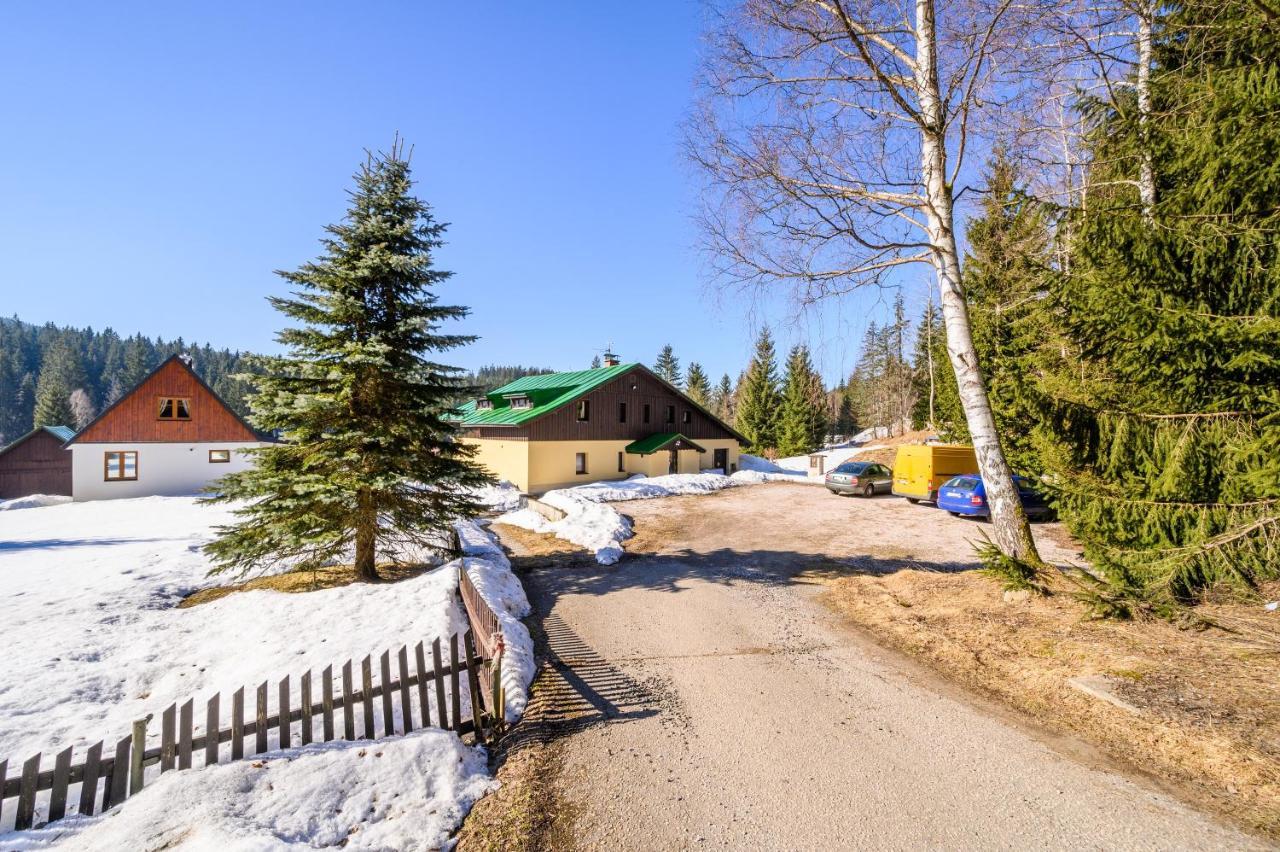 Penzion Petra, Harrachov Aparthotel Ngoại thất bức ảnh