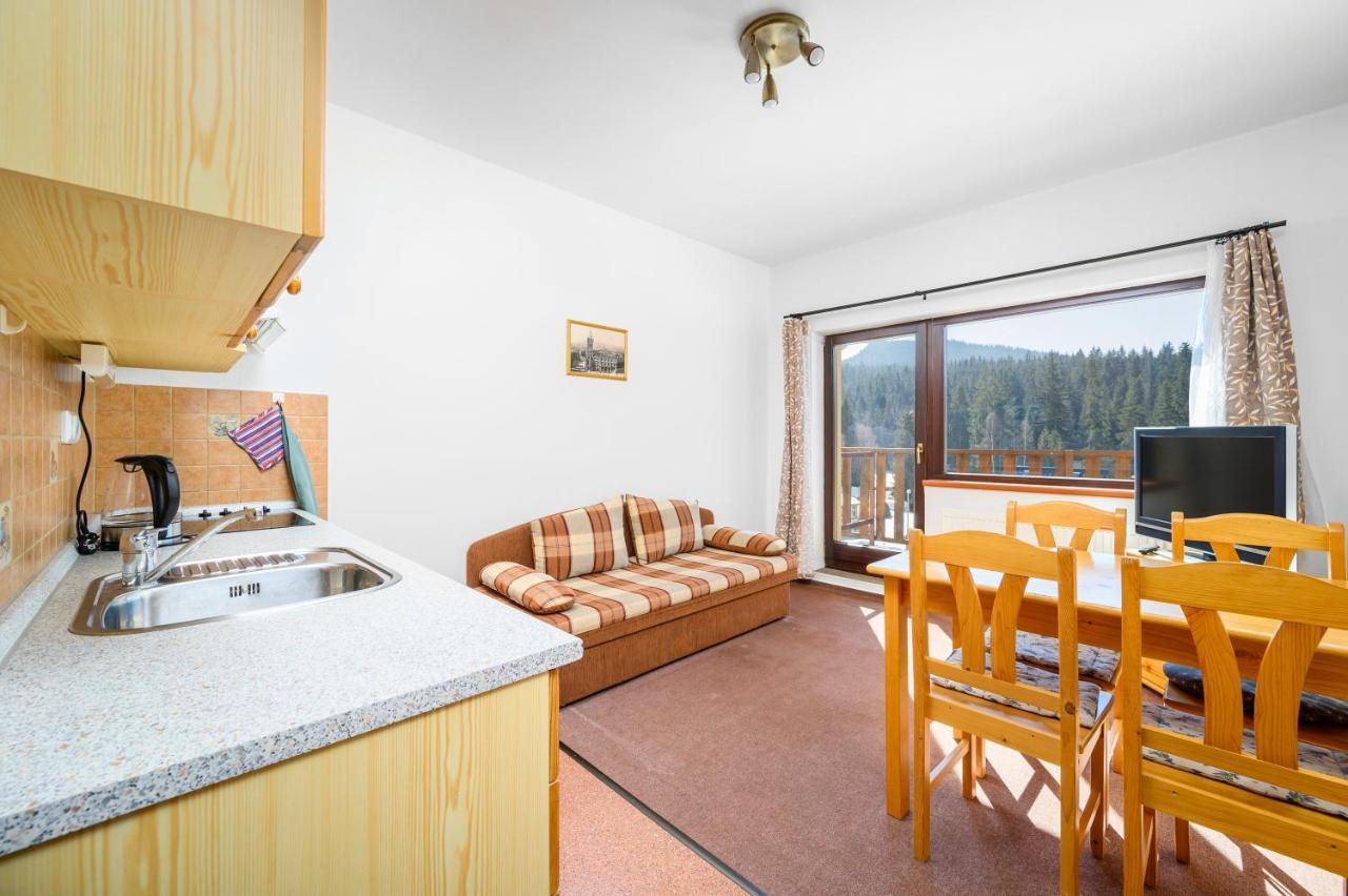 Penzion Petra, Harrachov Aparthotel Ngoại thất bức ảnh